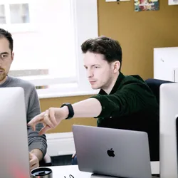 Club Colleagues at Work